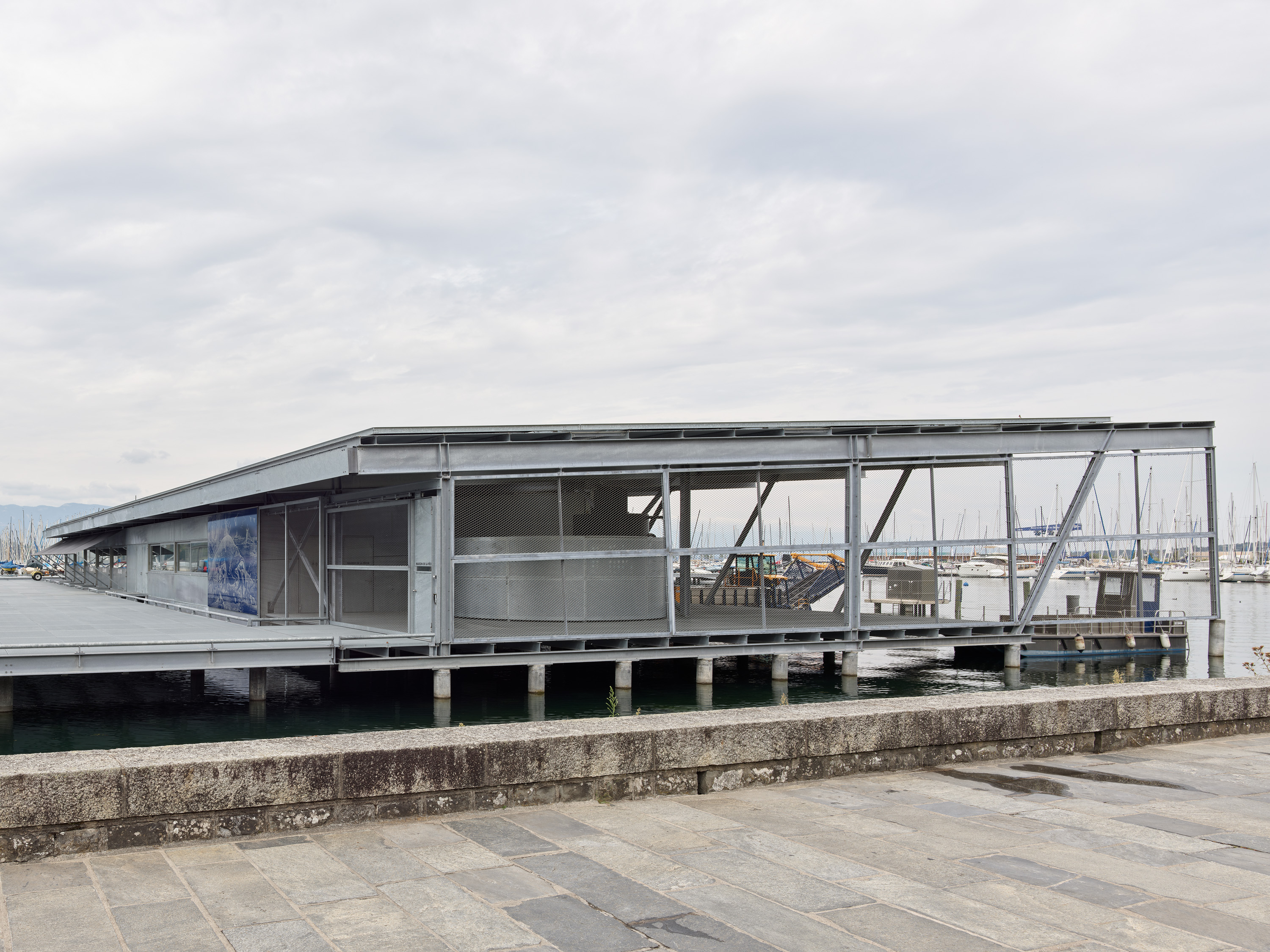 Ahp0061 AIQ4 011638 J3